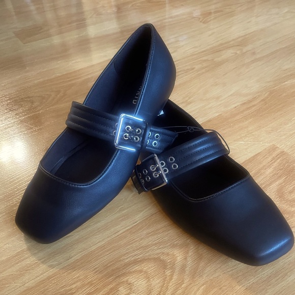 TORRID Size 8.5 WW -NWT- 8.5WW Mary Jane Flats - Picture 4 of 7